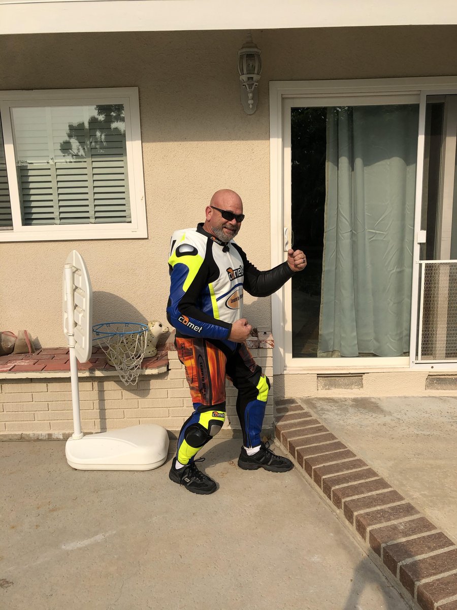 CometLeathers's tweet photo. Get ready to roll this weekend with Larry and his team @ https://t.co/9WZRL9f1ly https://t.co/aE9rWWqzsE