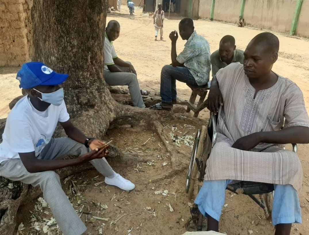 Mohbell07's tweet photo. Day 2: @AfriCird We're committed to 'leave No One Behind' in opinion sampling. Today @ Warwade Community of Birnin Kudu LGA in Jigawa state @Propcom2 Commissioned data collection on 'COVID-19 Poster Impact Assessment in Northern Nigeria' funded by @Ukaid. @IDS_UK @ibtci @P4D__ https://t.co/sStI681UXL
