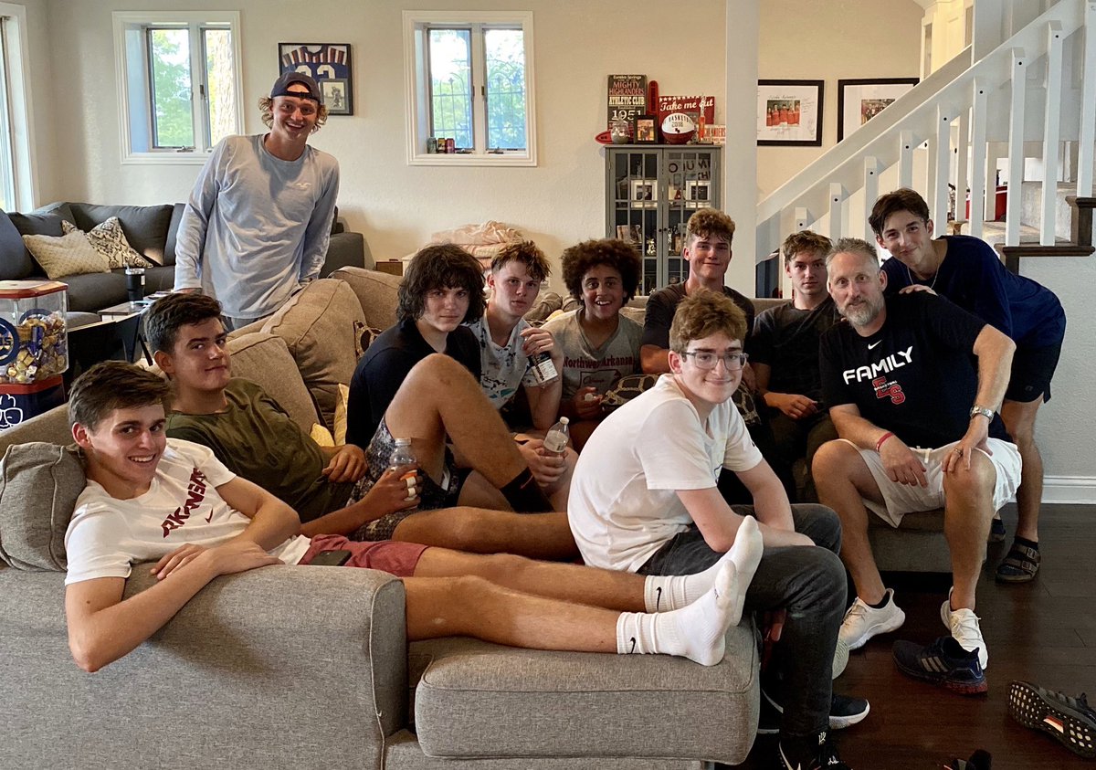 HighlanderBasketball tweet media