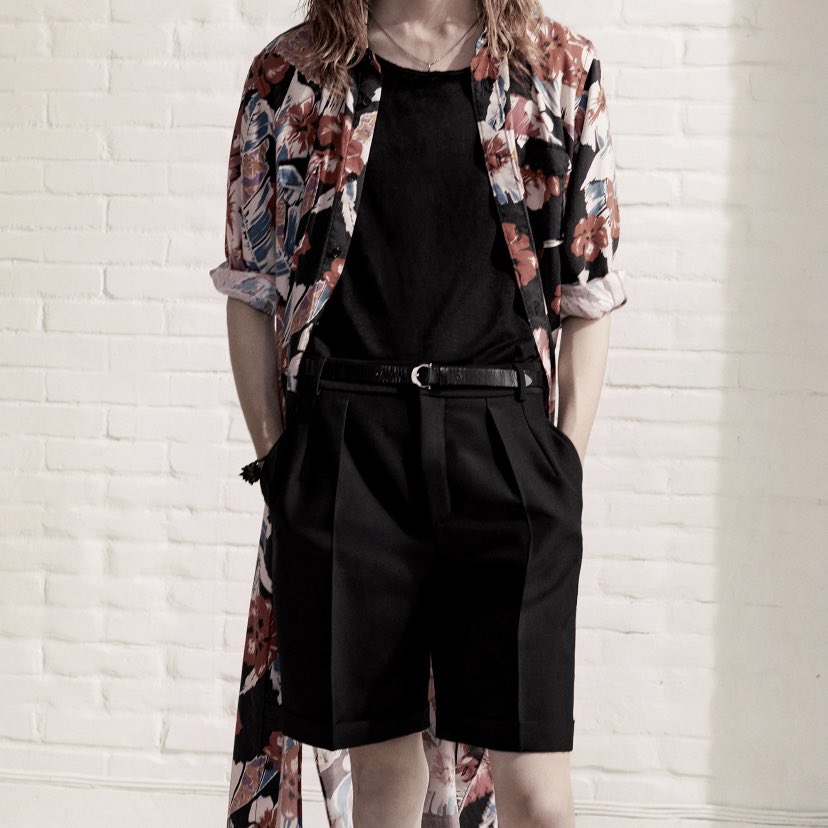 diorangxl's tweet photo. Saint Laurent Spring 2021 Menswear https://t.co/GO4VnIVZdv