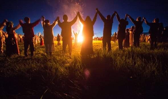 SironaRose's tweet photo. #oldpaganreligions #paganism #ancestors 
#ancientpractices 
#elders
https://t.co/04YTdc69Ts https://t.co/40OWnx7BWp