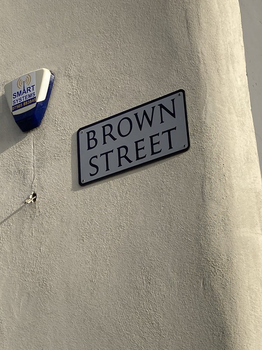 3.  #Belfast My family lived at 38 Brown Street. Houses in Brown Street & Boyd Street typical of the type of dwelling that used to be everywhere pre redevelopment. My Nana rented in Sackvile Street in 1930s. All gone now & modern development there called Sackville Court. 