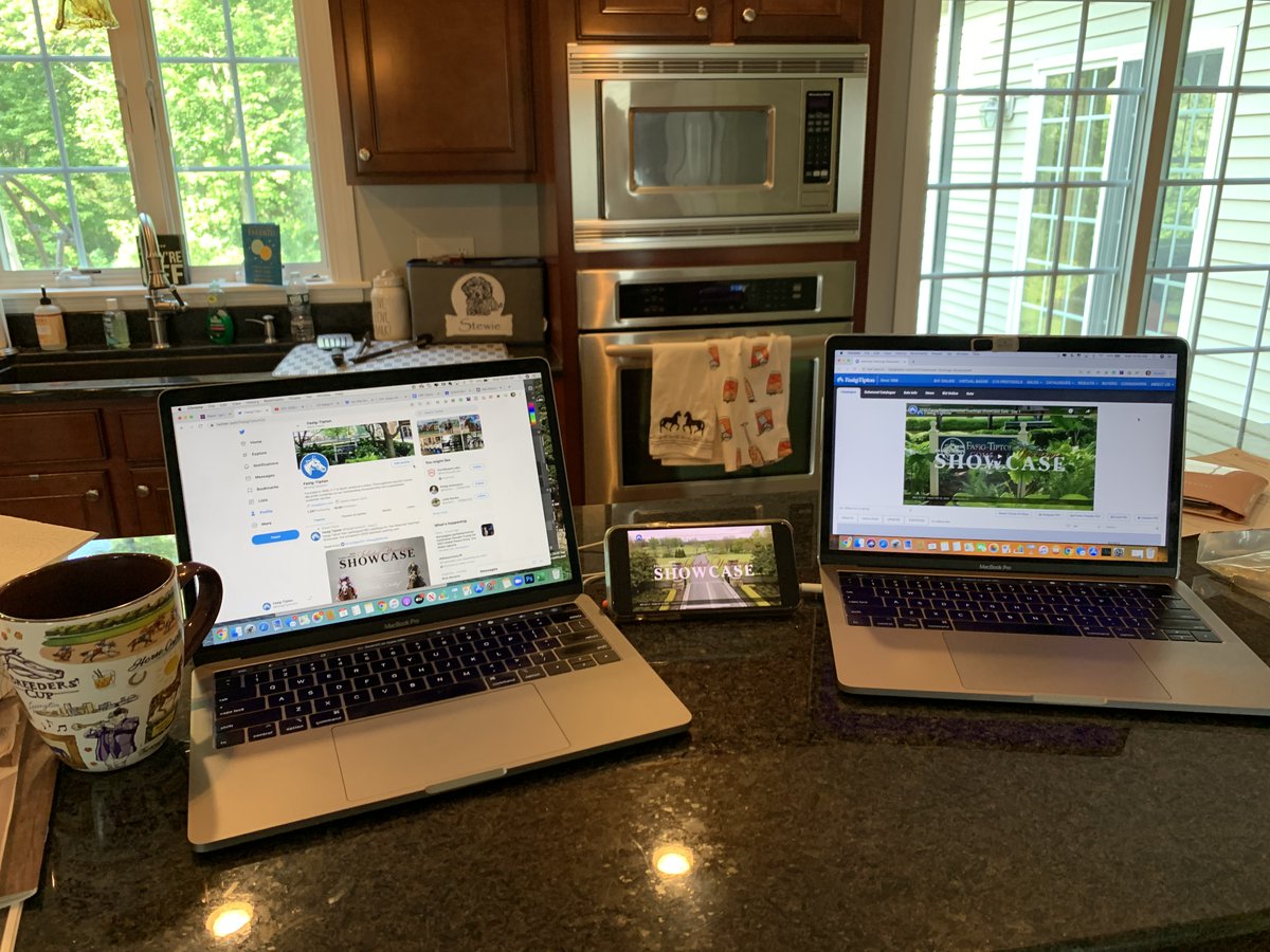 2⃣ Laptops 
1⃣ iPhone 

READY to cover the #FasigSelected Yearlings Showcase alongside our partners at #FasigTipton. Let's meet some future CHAMPS today! 🏆🏇

@GrandSlamSocial @FasigTiptonCo @EliseSantiz @hannahnbloom @JNMoore95