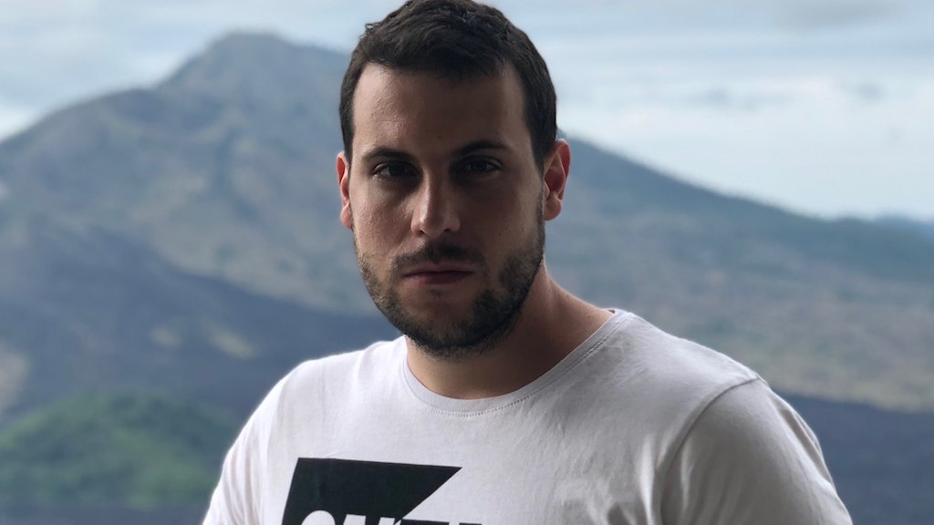 screamingboxcom's tweet image. Mihály Bezzeg joined #ScreamingBox as a #mobileapplicationdeveloper in 2017. Mihály has been working on various mobile #applications using native #iOS, #Android, & cross-platform #technologies. With us he has had the opportunity to #workremotely with US-based #startups.
