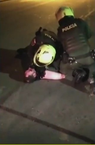 Así lo mataron en EEUU \ Así lo mataron en Colombia