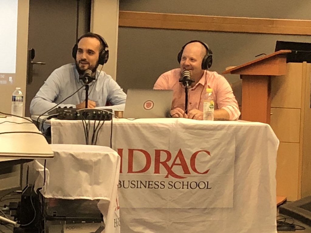 Podcast en direct avec <a href="/lilianalvarez82/">Lilian Alvarez</a> &amp; <a href="/AliceBERTRAN/">Alice Bertran</a> #DigitalWeek <a href="/francoisUBG/">François GONNET</a> <a href="/regislegoff/">Régis Le Goff(💙,🧡)</a> @IDRAC_PGE @idrac_lyon <a href="/IDRAC_BS/">IDRAC Business School</a>