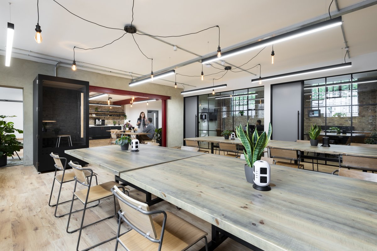 Dthree_Studio's tweet photo. Dthree Studio were recently appointed to carry out a CAT B fit out for Goodspace, a new and alternative neighbourhood co-working company, to create a welcoming and diverse environment that reflected their core values.

Find out more about the project here https://t.co/SP3mJF0L6F https://t.co/rrJCCOdeVv