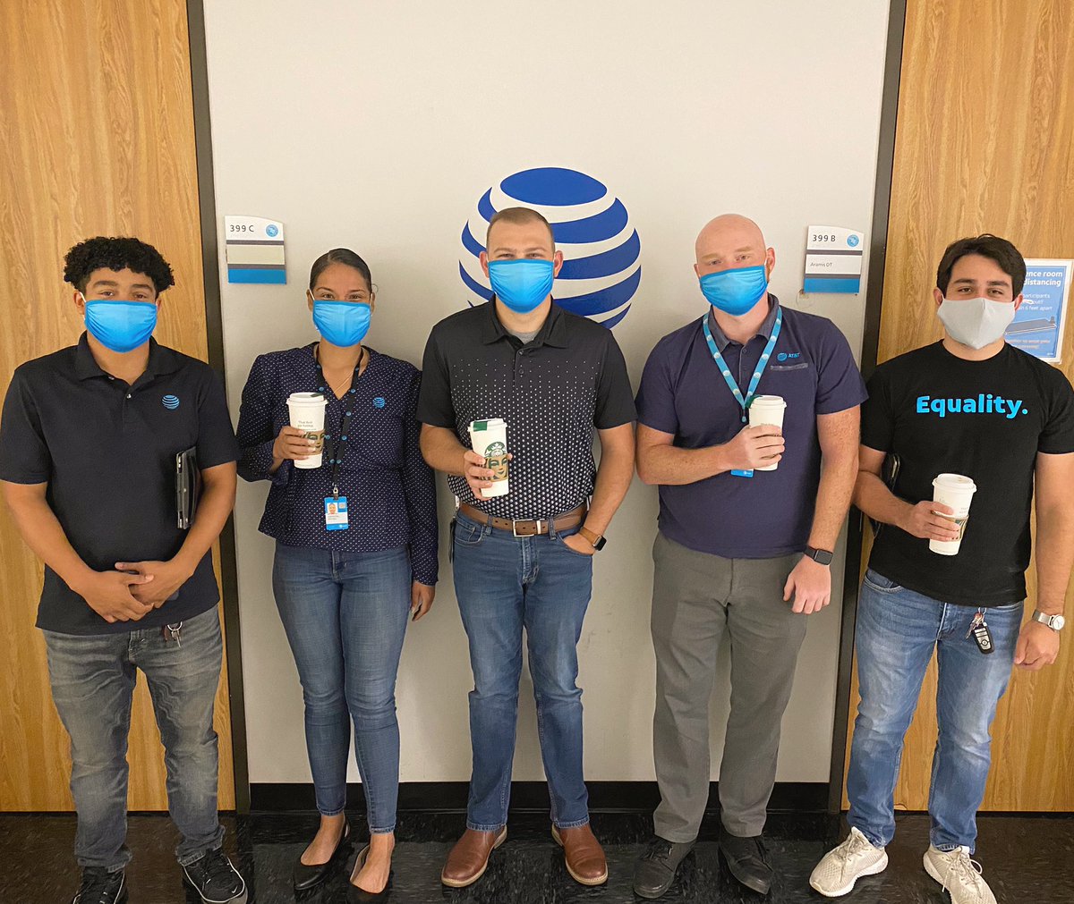 TWayneTharp's tweet photo. Rebranding the Presidio Pitbulls to the Houston Axeperts🪓 with some Pumpkin Spice Lattes☕️🎃
#IHAxe #Axeperts #PSFieldDay #InTheMix #IHX #IHXSTX #CentralRevolution @IHXSTX @CentralIhx https://t.co/3tNdvGajQS