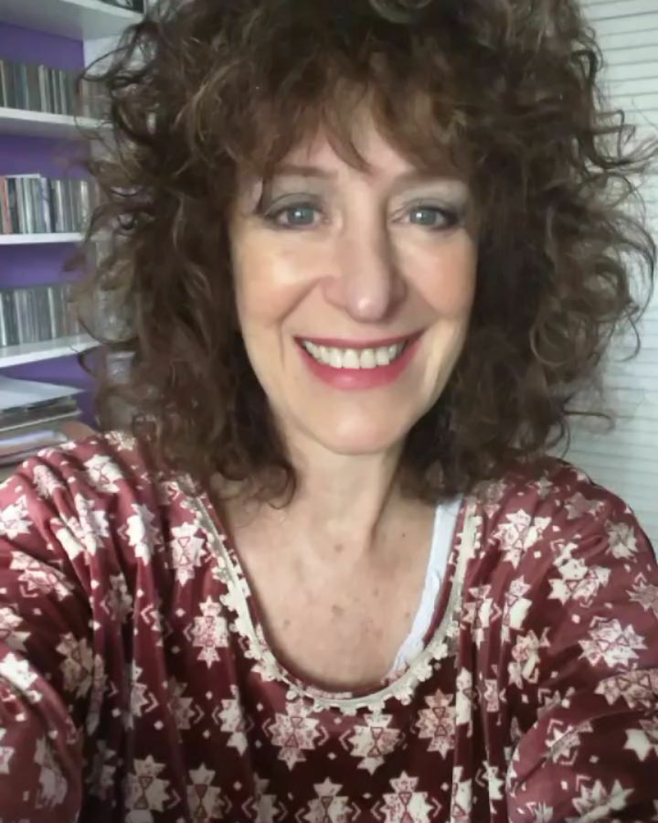 #Invitacion

😊 @julia.zenko te invita a su Show por #streaming 

📆 Este sabado 12 de septiembre a las 21hs. 

👉Consegui tu entrada en tickethoy.com 

#show #vivo #streaming #juliazenko #sabado instagr.am/p/CE6v_aFlStC/