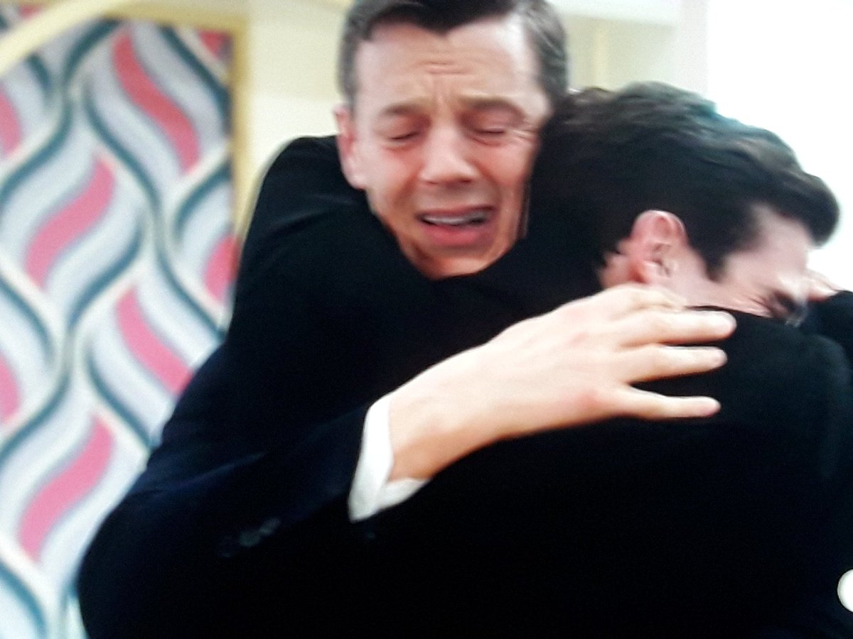 PanariellinaIda's tweet photo. @AlessandroFella @Giorgio_Lupano Io sono una valle di lacrime una scena favolosa di quelle che ti toccano l'anima ed il❤ @RaiUno @ParadisoSignore @AuroraTvBanijay #ilparadisodellesignore #IPDSDaily https://t.co/3wsNBVwvax