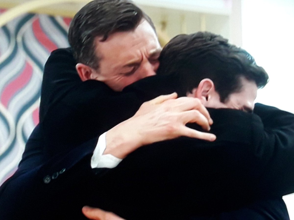 PanariellinaIda's tweet photo. @AlessandroFella @Giorgio_Lupano Io sono una valle di lacrime una scena favolosa di quelle che ti toccano l'anima ed il❤ @RaiUno @ParadisoSignore @AuroraTvBanijay #ilparadisodellesignore #IPDSDaily https://t.co/3wsNBVwvax