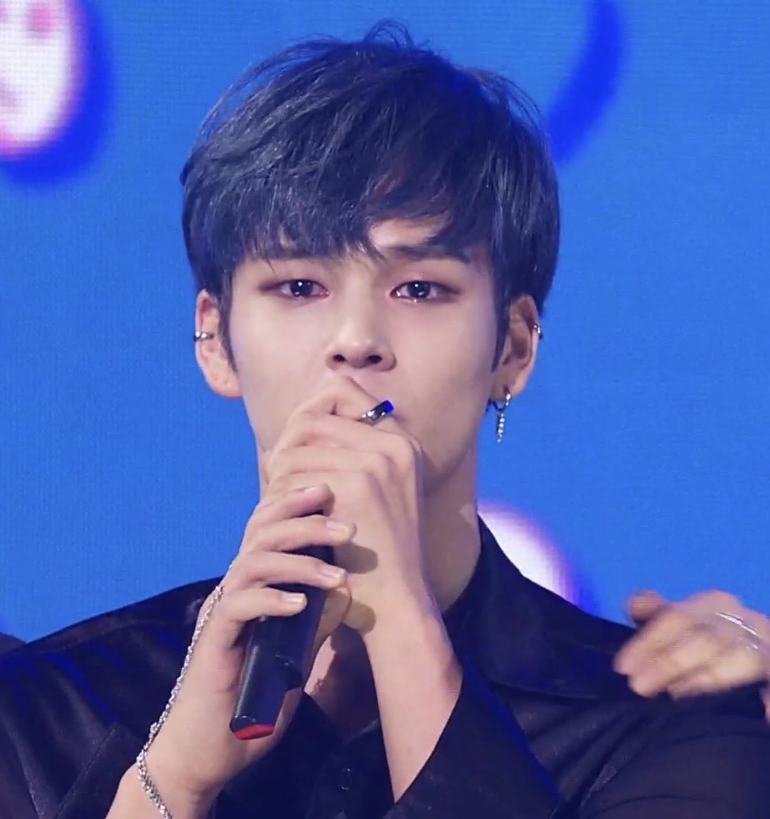 don't open this thread if you're a selmbaboluvity