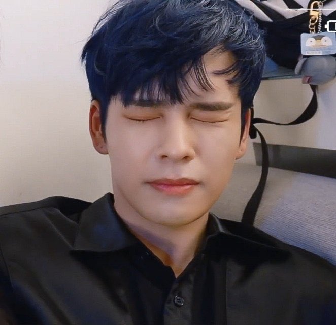 don't open this thread if you're a selmbaboluvity