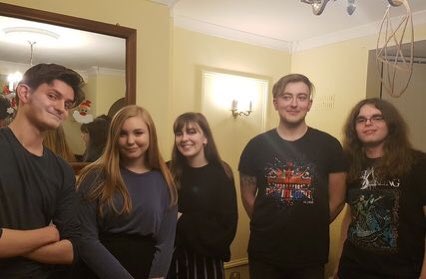 Izzy Lawson tweet media