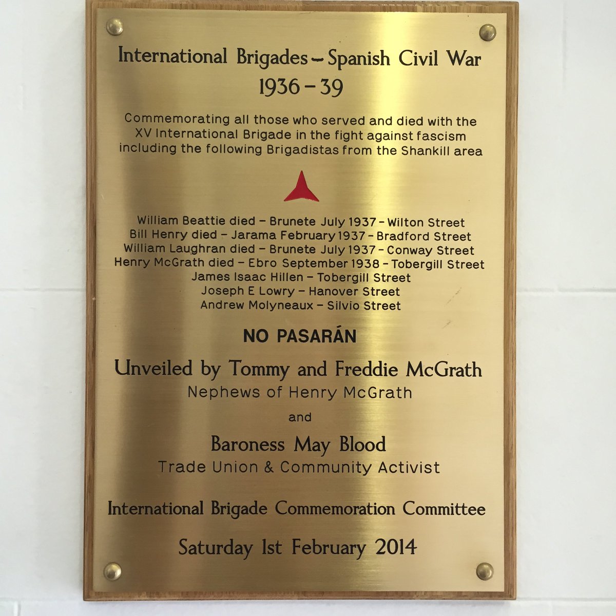 17.  #Belfast Shankill Road Library which has the Spanish Civil War Commemoration Plaque. The Shankill Rangers Supporters Club. The Spectrum Centre is an excellent community resource & meeting place. 