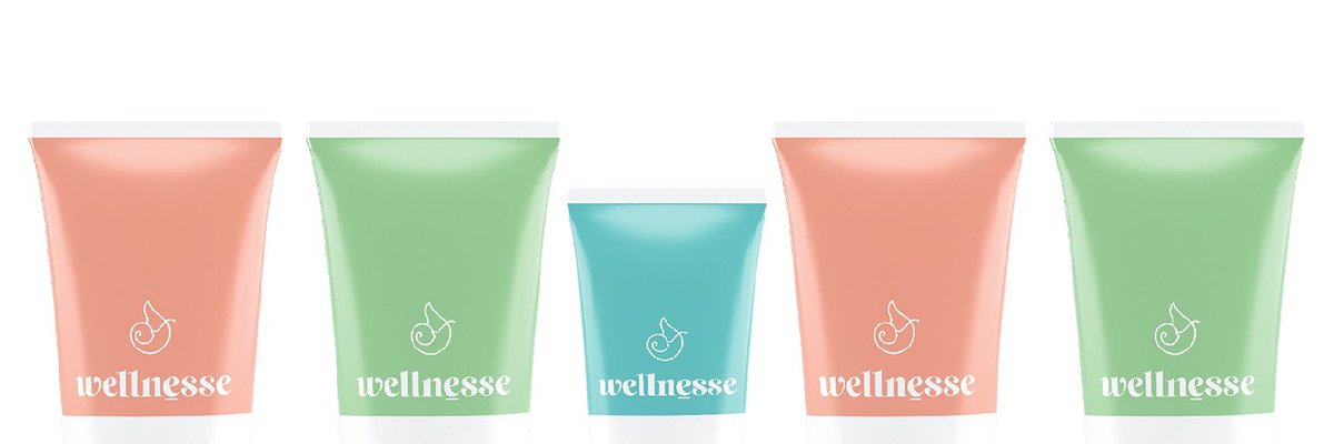  @WellnessMama built one of the most successful blogs in the world through content, sponsorships, digital products, & affiliates.Then they used that platform to launch  @MyWellnesse a personal care product line where each product is purchased many times.