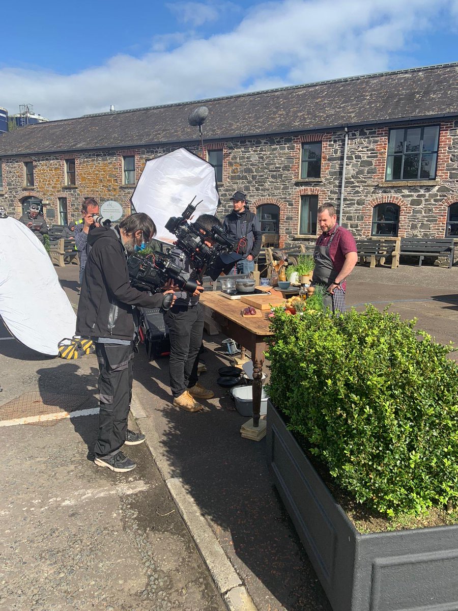 AFBI_NI's tweet photo. Delighted to be hosting @LMCNI today @AFBI_Hills, filming for their new Farm Quality Assured beef campaign. Look out for it on a screen near you soon! #AFBIScience #AFBIResearch #beef https://t.co/9AiAHAeN0f