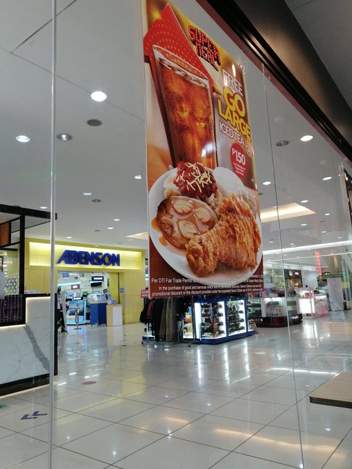 If u are hungry just look at the photo.. 😂😂😂 #asiatoday #chickenmeal https://t.co/ZGithlS90N<a href="/tag/asiatoday"class="tags">#asiatoday</a><a href="/tag/chickenmeal"class="tags"><span>#chickenmeal</span></a>