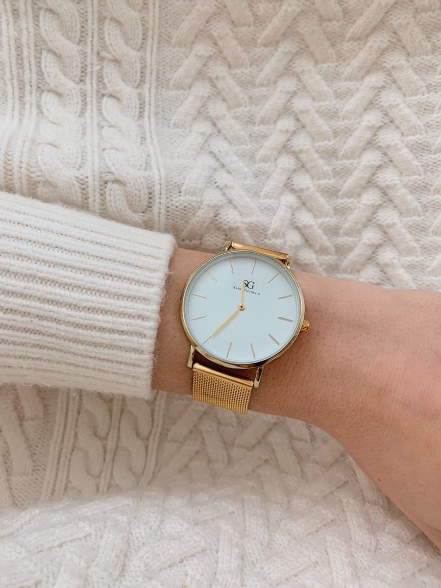 saintgermainof's tweet photo. Chelsea Gold 40mm, delicado e estiloso 🤍⏱ https://t.co/qiXNpssBEh
