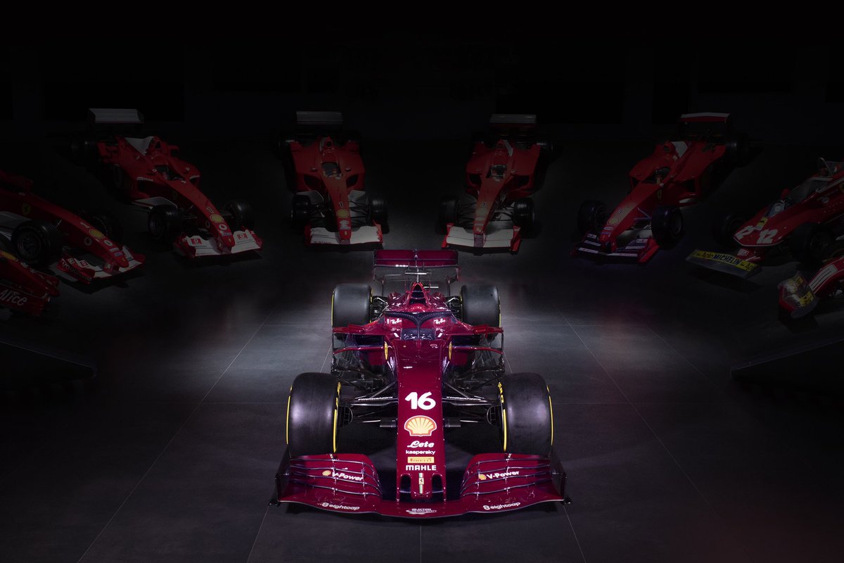 F1Tornello's tweet photo. Como había anunciado, @ScuderiaFerrari irá al #TuscanGP con los colores de su primera carrera, en Mónaco 1950. Se la ve muy linda a la #SF1000. Ojalá esté a la altura de sus 1000 GP. #essereFerrari https://t.co/DB2sG1rmQ1