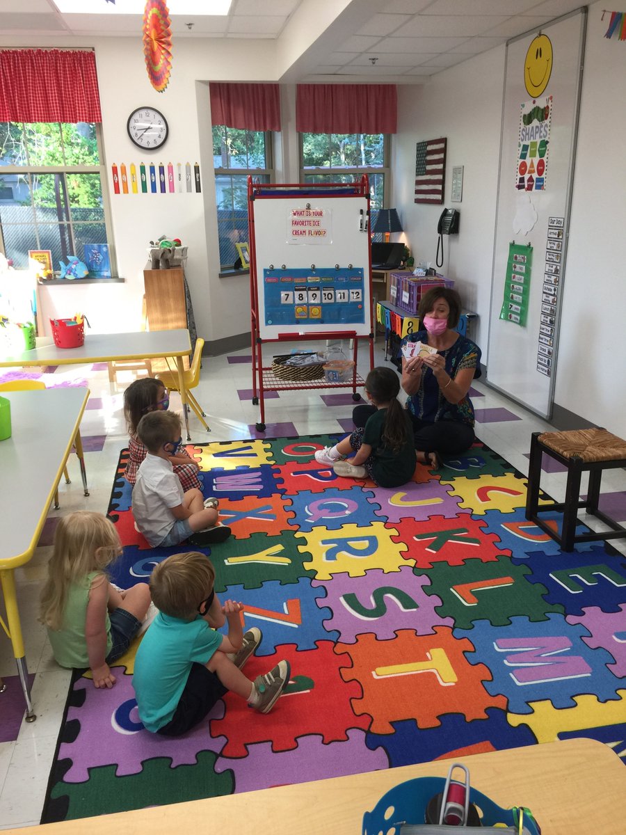ErieDaySchool's tweet photo. It's only day two, and our youngest learners are already hard at work! https://t.co/e2TNUisJkh