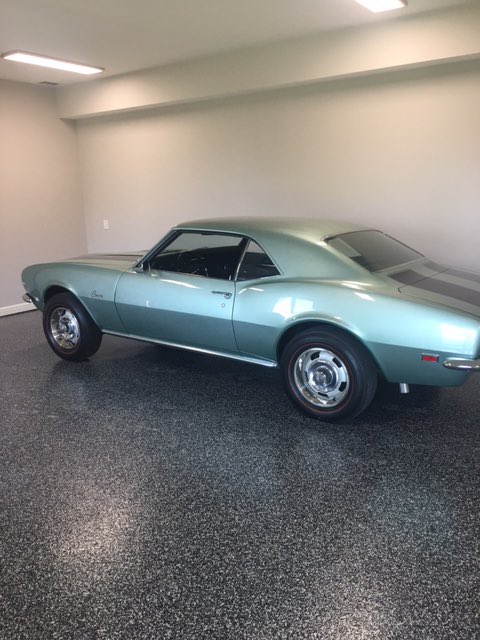 LAB019's tweet photo. What’s the first thing in the new house?   @1FastColt ‘s new car.  It arrived before we did. Thanks @ReliableCarrier !! https://t.co/EmJCkIUMiu