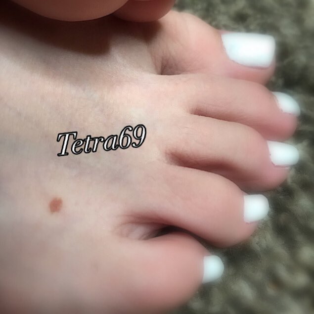 Upclose quality feet pics 😉  $5 for 5 pics 💋   Don't waste time🥵 https://t.co/uUJ6WPUngz<a href="/tag/unlockmymvcrush"class="tags"><span>#unlockmymvcrush</span></a>