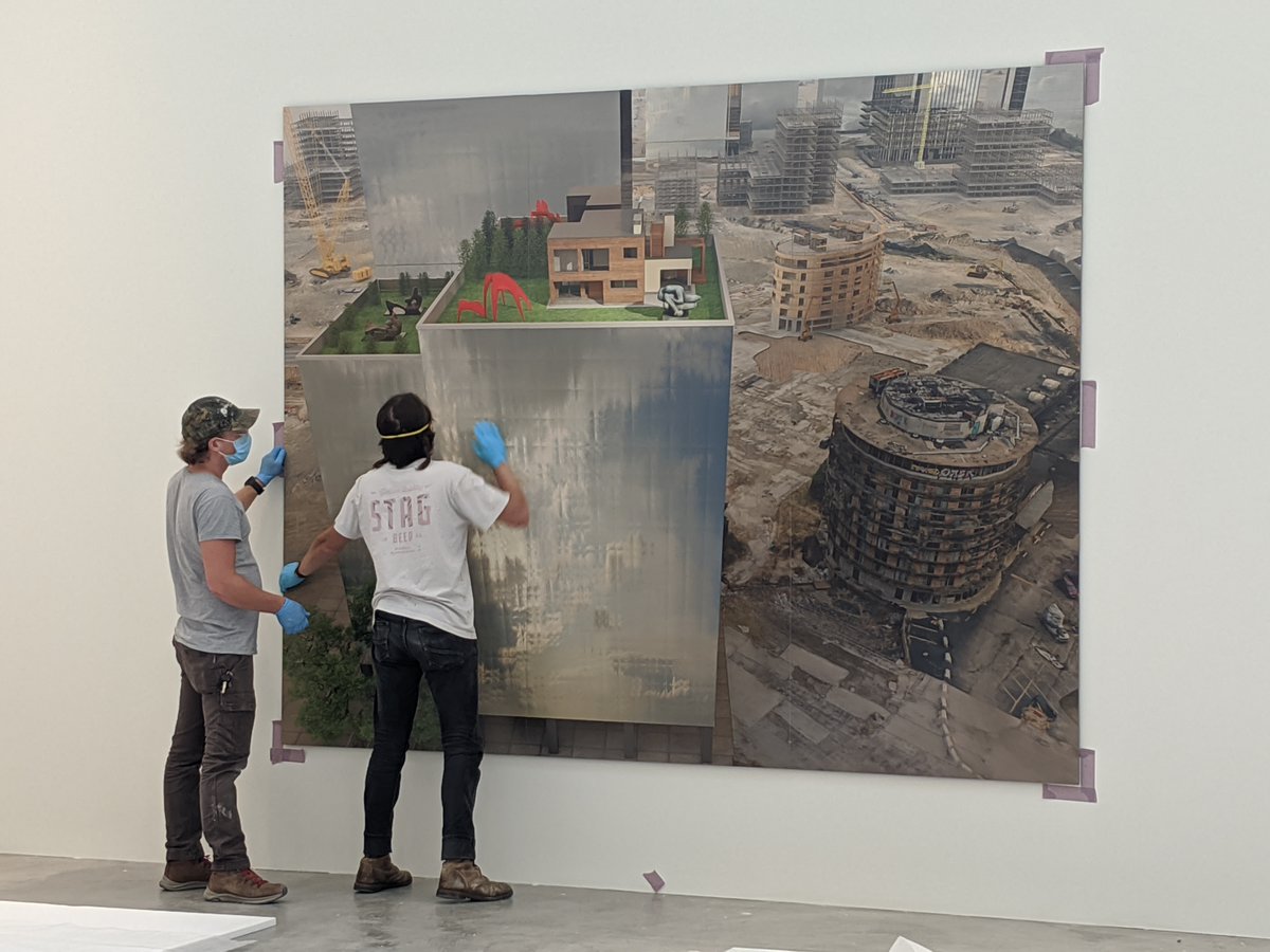 Lace up your tennies because visual artist #TimPortlock is our tour guide to the uncanny in this special series of interviews surrounding the <a href="/ContemporarySTL/">CAM St. Louis</a> #GreatRiversBiennial! #art #podcast
silverspacestl.com/cool-wip-episo…