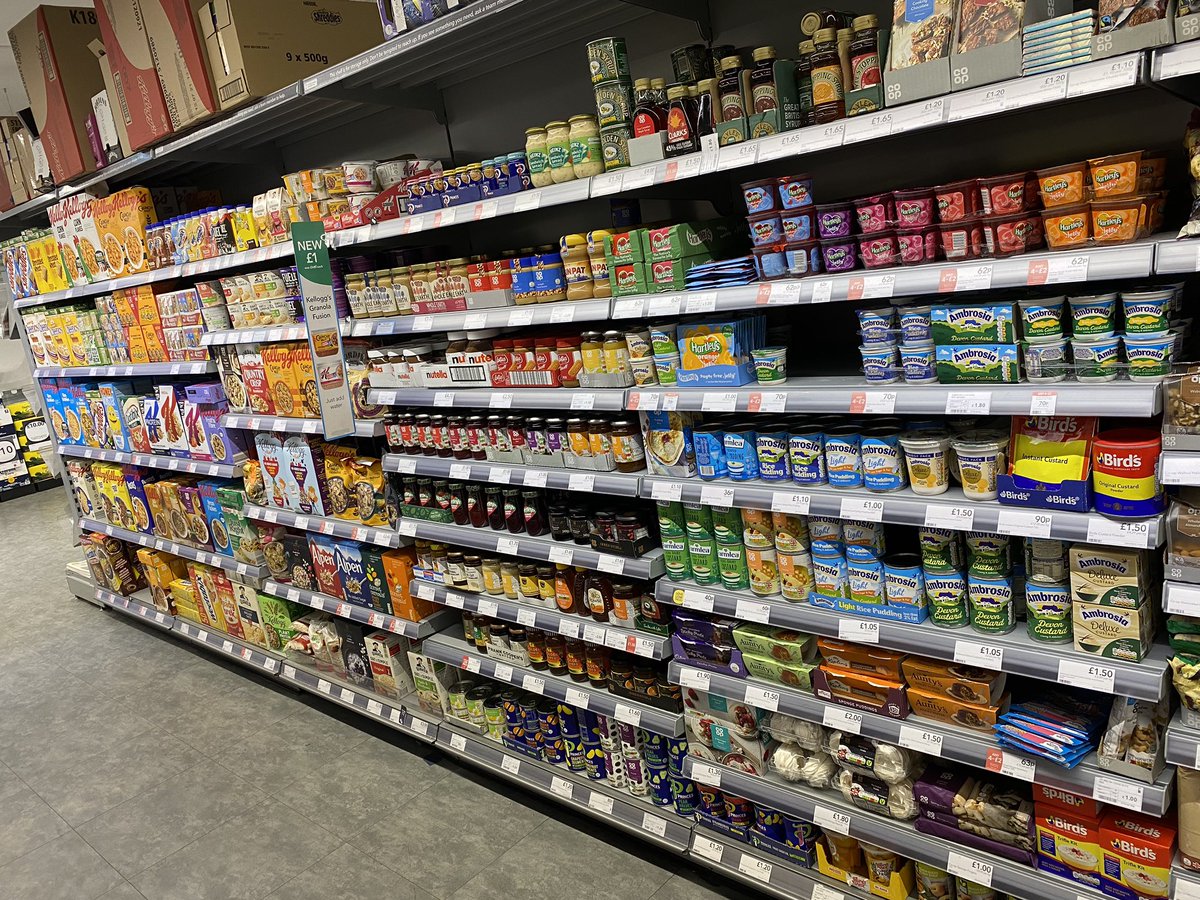 _dantobin's tweet photo. Keeping the standards high at Aylesham whilst @Luke_Arnold1 is on holiday! @Dominichyndman @Hoskpaul247 @ShadwellMark @PeterBatt3 @coopuk https://t.co/Enbgn8HNUK