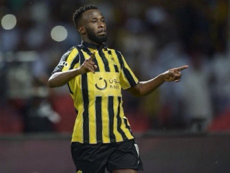 mutaiwee's tweet photo. #الاتحاد_العدالة دورينا جميل .. بجمال الاتحاد .. دورينا قوي .. بوجود العميد .. تبقى الاثارة ما بقي الكبير .. قلناها لاخوف على كبير جدة 💛🙏🖤 https://t.co/ikY7UqJ7ZY