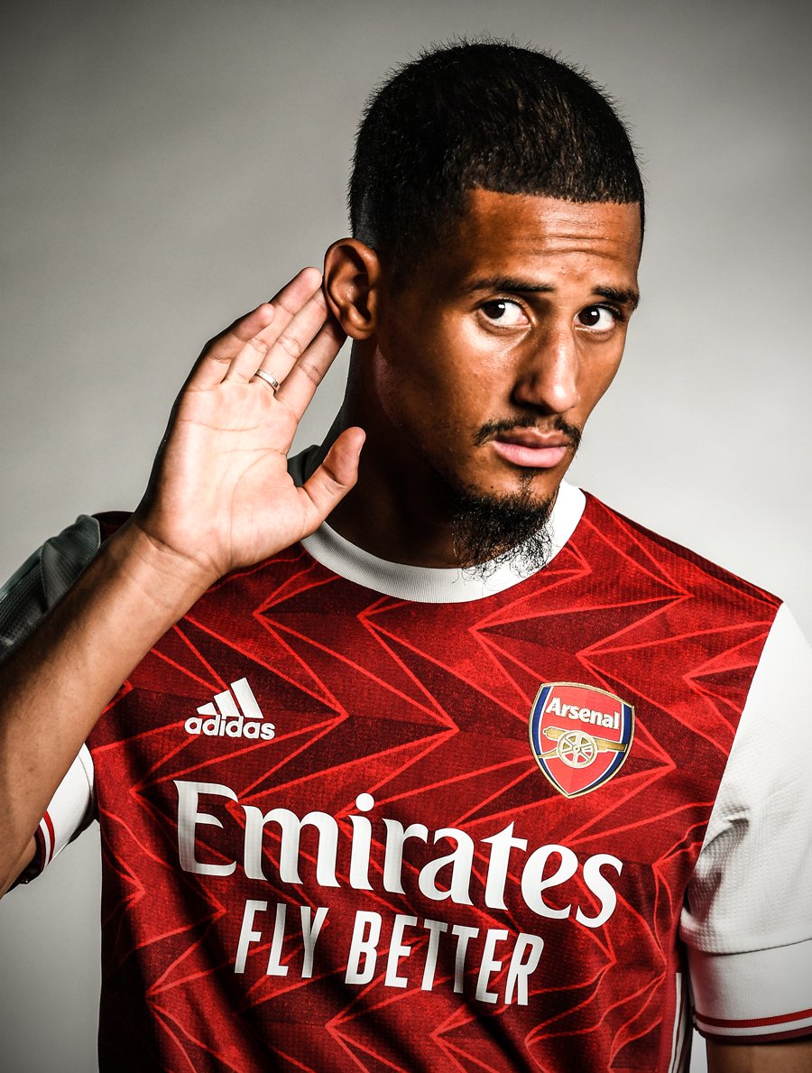 brfootball's tweet photo. Arsenal get in front of the cameras 📸 https://t.co/dHWtiyWJf8