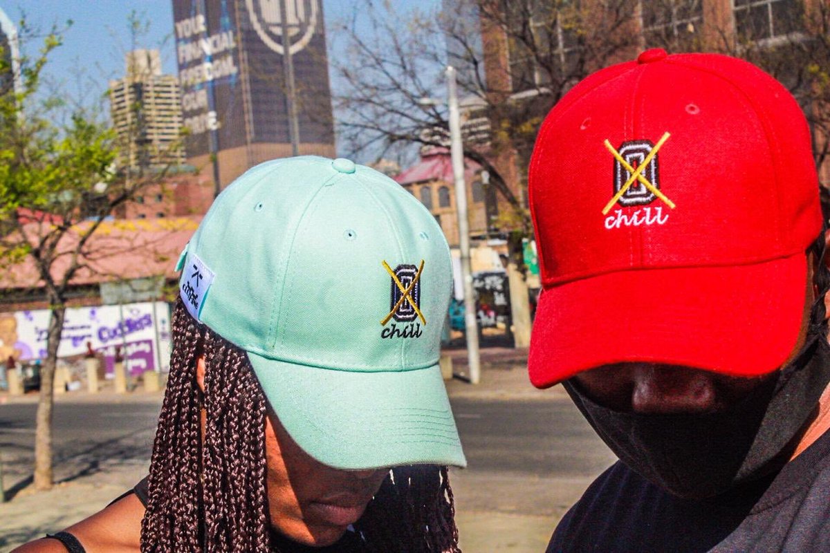 justenhle's tweet photo. Bucket hats and baseball caps available for R199, we deliver worldwide #GirlzTalkZa #supportlocal #KaizerChiefs #R210ForWiseman #gomoramzansi #clickschallenge #LOTTOJerusalemadanceChallenge #day71oflockdown #TheRiver1Magic https://t.co/WFDuIVG1QN