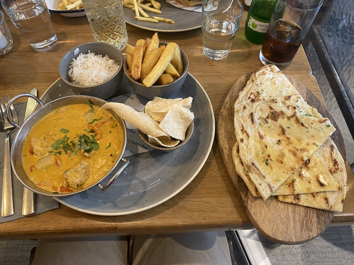 elynch518's tweet photo. @squarebistro the most amazing meal here tonight! 🤤 https://t.co/qKEnvXqfXK