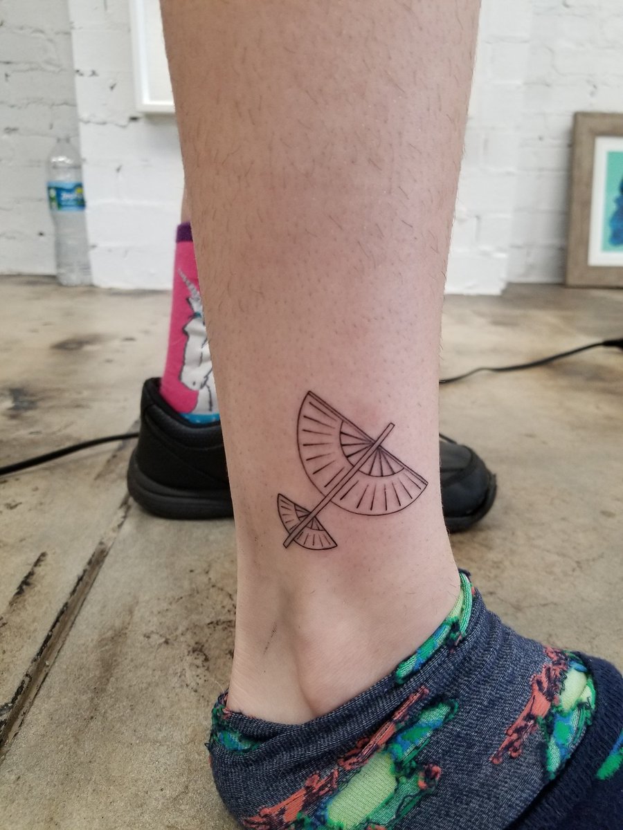 QueerForThis's tweet photo. I HAVE GOTTEN A TATTOO https://t.co/NHnkeUEBzs