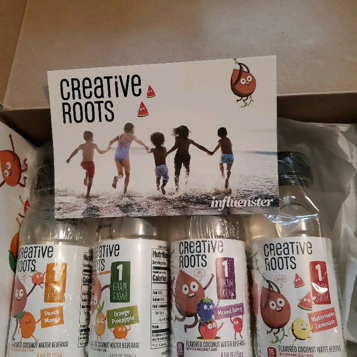 KaylaLatimer's tweet photo. 1 out of 4 children are dehydrated,  so my child told me, but not mine, not any more. These are yummy and perfect for a lunch box. Take to a sport or enjoy at home. Only 15 calories! We love them. 
#contest #complimentary #poweredbyCreativeRoots @Influenster @CreativeRoots https://t.co/lHVG0AxLBN