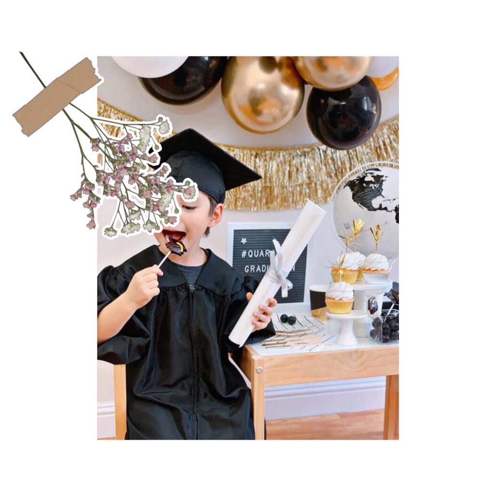TinyFlxwer's tweet photo. ❁❁❁❞

               𝐑𝐨𝐛𝐢𝐞

—Algunas fotos de Rob del photoshoot individual de los mellizos, por su graduación del jardín de niños. https://t.co/8XOH5h8lMr