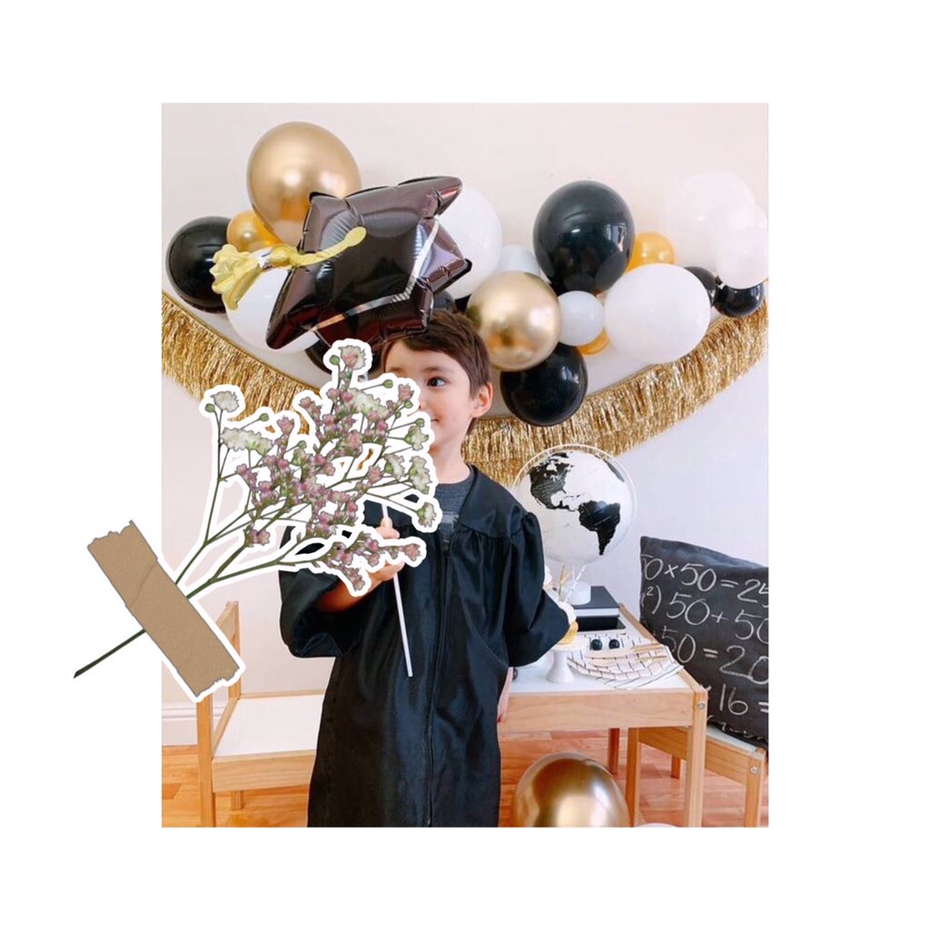 TinyFlxwer's tweet photo. ❁❁❁❞

               𝐑𝐢𝐜𝐤𝐲

—Y unas cuantas de Rick, del mismo photoshoot a los mellizos por su graduación del jardín de niños. https://t.co/waqzEMiwPv