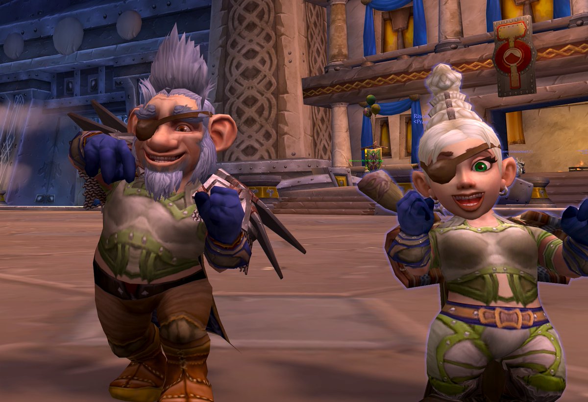 LadyandtheAlien's tweet photo. We've turned into GNOMES!!!!!!!  @LLChocolate @Aaeolien https://t.co/DVS0mippkq