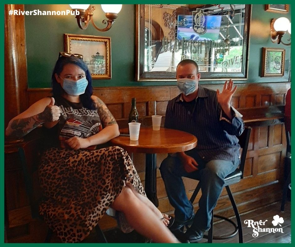 RiverShannonPub's tweet photo. Come social distance with us and watch the games! White Sox vs Pirates @ 6:05pm and Reds vs Cubs @ 7:15pm. Grab your seat early! #rivershannonpub #lmgchicago #chicago #chicagobars #friends #chicagotaverns #baseball
#lincolnpark #dogstagram #dogfriendlybars #neighborhoodbar https://t.co/XFt73D3rRV