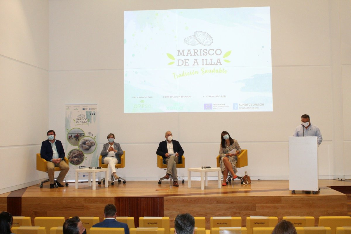 OPP20AIlla's tweet photo. Hoxe foi un gran día. Grazas a todas e todos os que nos acompañastes na #CidadedaCultura nesta presentación da campaña #MariscodeAIlla #tradicionsaudable @mariscodeailla https://t.co/6vwQncrVSV
