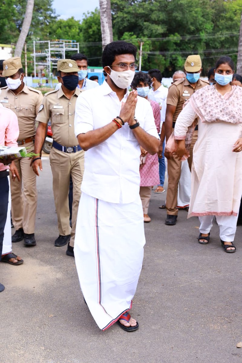 sdineshadmk's tweet photo. கம்பம் சட்டமன்ற உறுப்பினர் திரு #STK_ஜக்கையன்,MLA., மற்றும் மாவட்ட கழக நிர்வாகிகள், ஒன்றிய கழக நகர் கழக பேரூர் கழக செயலாளர்கள் மாவட்ட சார்பு அணி ச��யலாளர்கள் நிர்வாகிகள் தொண்டர்கள் தன்னார்வலர்கள் கலந்து கொண்டனர்.
#AIADMK #OPS #OPR #TheniMP #AIADMKChiefOPS #SaveVarahaRiver (3/3) https://t.co/VoQZrsMXoH