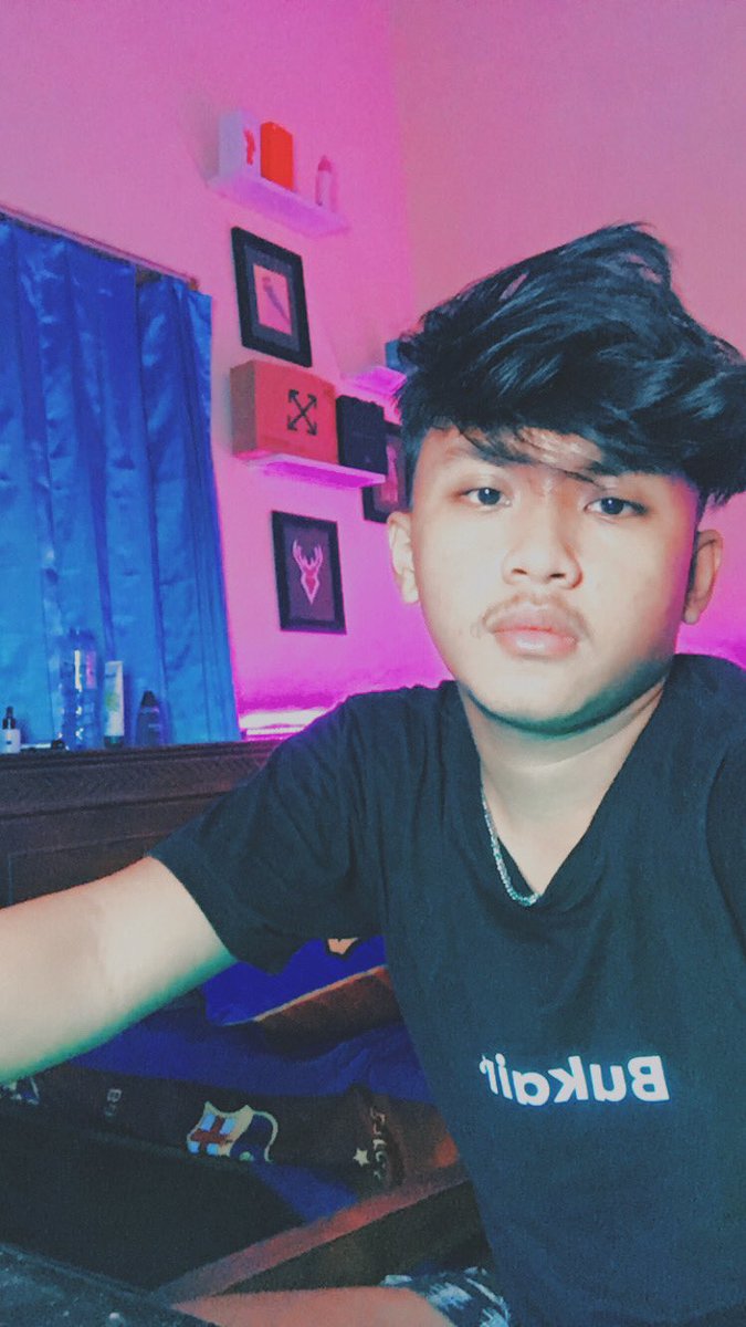 Hiiiiii lama tak jumpeeeeeeeeeee