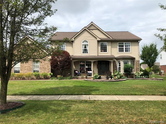 kozmos's tweet photo. See a virtual tour of my listing on 1611 HENDRIE #Canton #MI  #realestate https://t.co/5xKMhgaKui https://t.co/SvFyLkVkN2