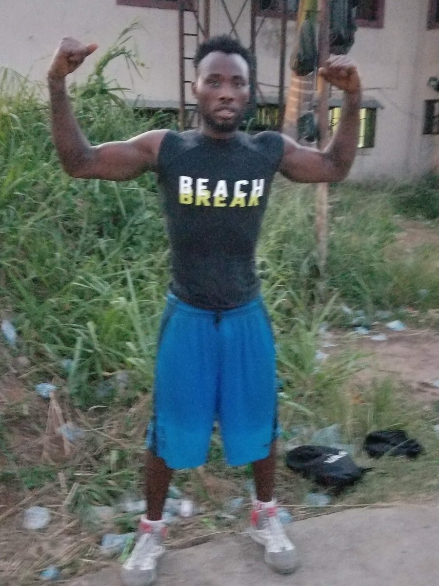 JUCOadvocate's tweet photo. 2.5 years ago we met Jackson in Owerri Nigeria. Since then we’ve been fighting everything from politicians, to corruption, to evil high school administrators, to celebrities (seriously) to get him to school. Today he’s on his way to St Mary’s U in Halifax Nova Scotia!!! 🇨🇦 https://t.co/c6TdPQKewQ