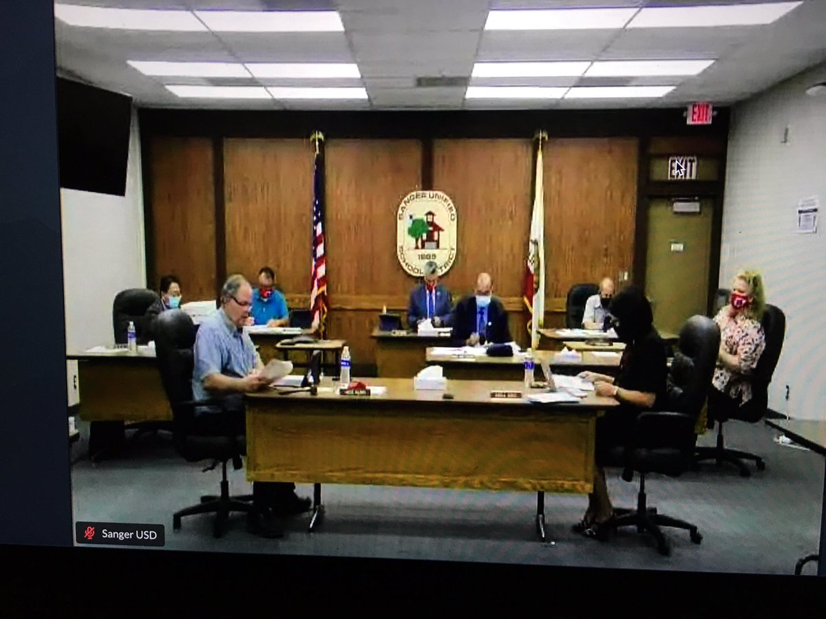 almaelissa's tweet image. Honoring Mrs. Sodhi in SUSD’s Making A Difference Contest recognition!  Shiloh nominated her 4th grade teacher! #SUSDmoments   #TeachersAreSuperheroes #SACbears