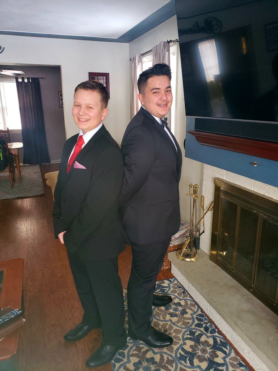 AmadorRick's tweet photo. Look at these 2 #Timothys / #Jonathons @ErikLeith2 & @kellen_amandor 😂🤣 https://t.co/8Za0fZ8Aep