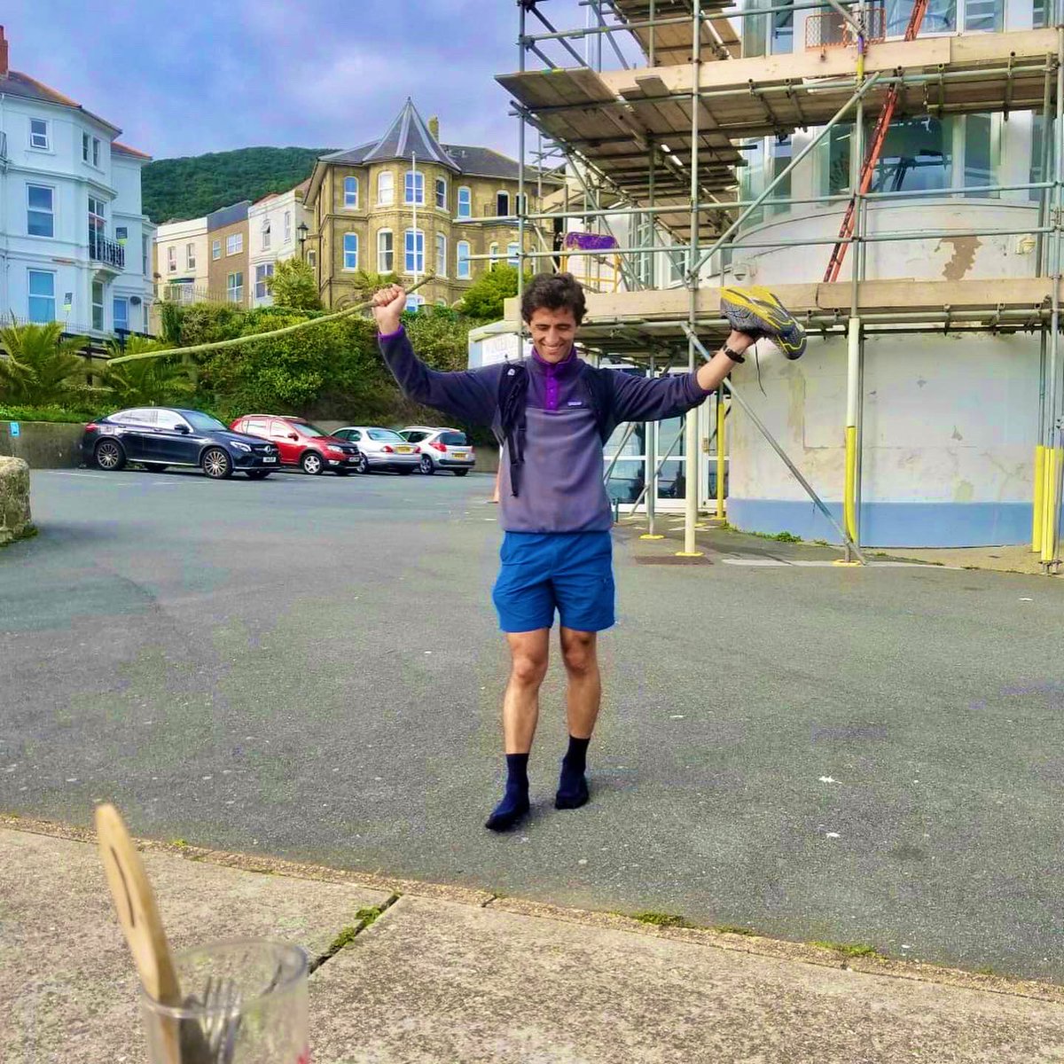 faridallime's tweet photo. A staff (or walking stick) is a must have arsenal of any avid walker. Taking a leaf out of @RoryStewartUK and #ThePlacesInBetween.
Successfully circumnavigated the IoW on foot at the weekend. https://t.co/dEaDZJf8no