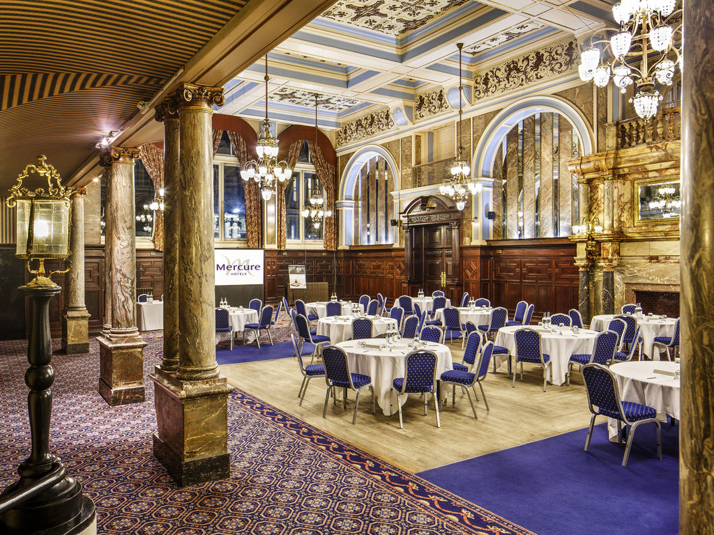 Leicester's Biggest Wedding Show:  22 Nov at Mercure Leicester - The Grand Hotel#weddingshow #brides #bridesmaids #bridetobe #grooms FREE ENTRY : bit.ly/3i92jxw