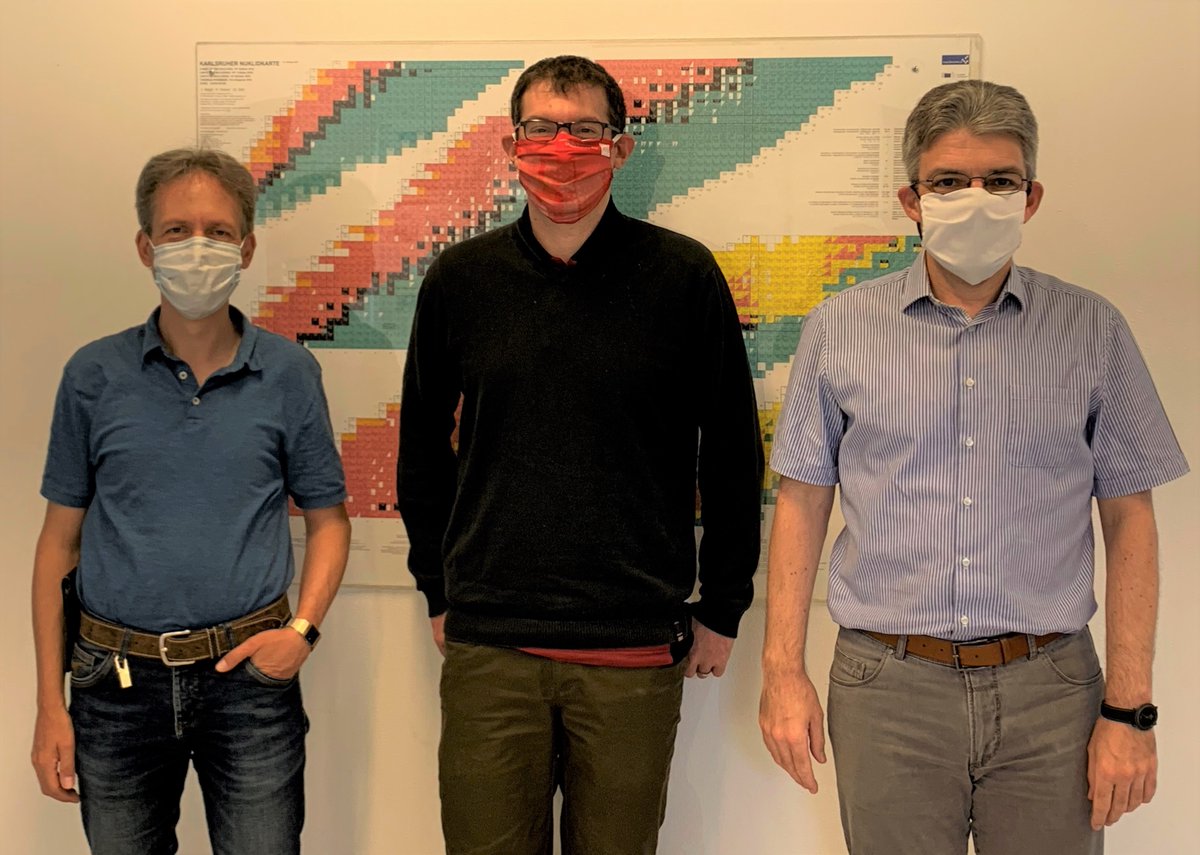 alannealottawa's tweet photo. Missed yesterday's Element of Surprise on @cbcallinaday featuring the only three folks in the world willing to talk about Fermium? From @fair_gsi_en @uni_mainz_eng I present Christoph Düllmann, Michael Block and the sometimes-vanishing Sebastien Raeder...
https://t.co/XBzcLJRQbs https://t.co/sr5fM9u8wT