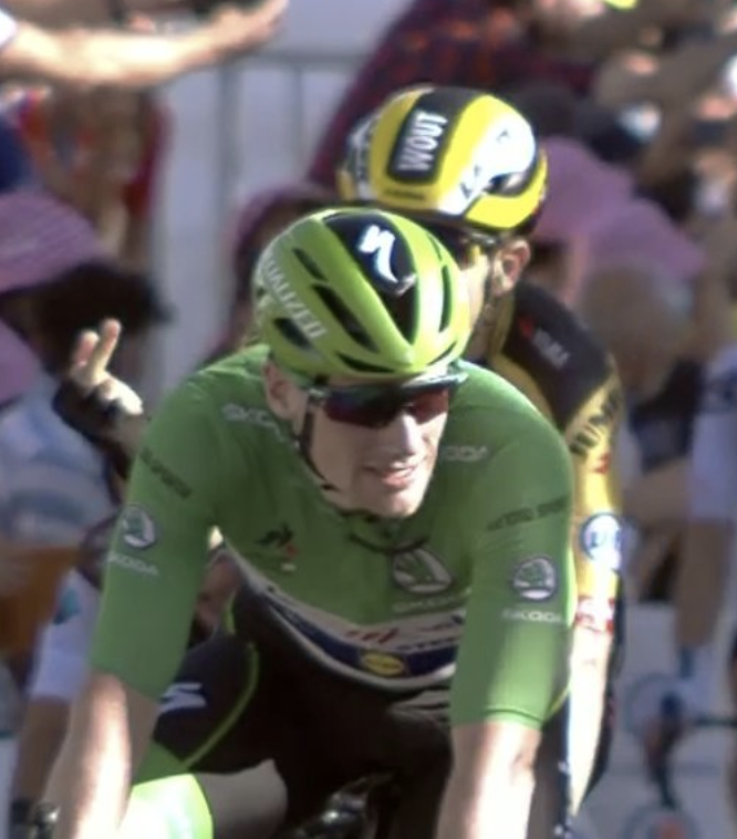 laflammerouge16's tweet photo. lol #TdF2020 https://t.co/TaB36ZKp7I